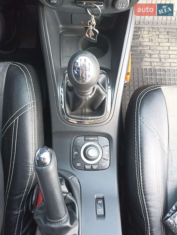 Универсал Renault Megane 2013 в Коростене