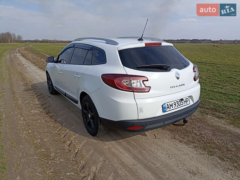 Универсал Renault Megane 2013 в Коростене