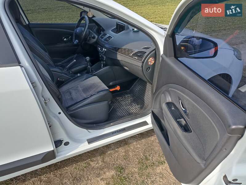 Универсал Renault Megane 2013 в Коростене
