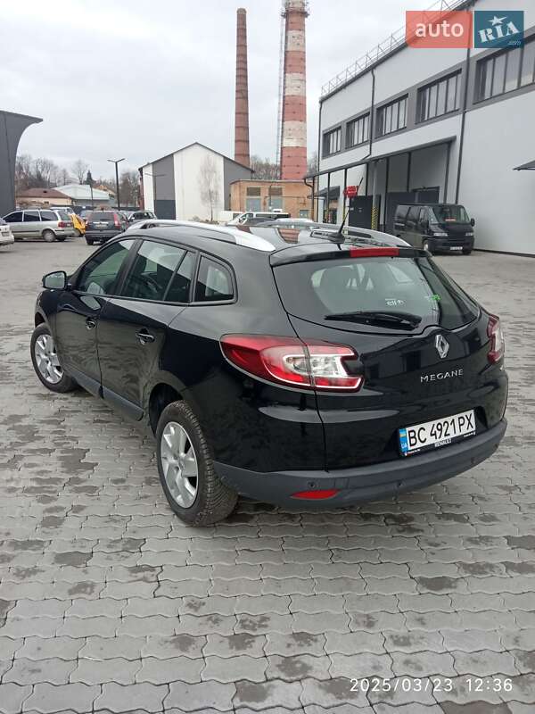Универсал Renault Megane 2013 в Бориславе