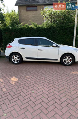 Renault Megane 2011 Renault Megane 2011
