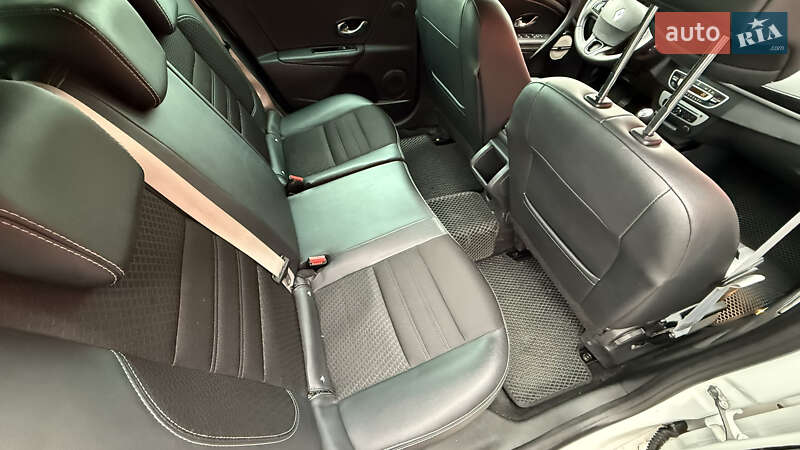 Універсал Renault Megane 2015 в Києві