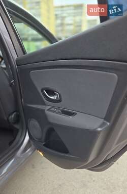 Универсал Renault Megane 2010 в 