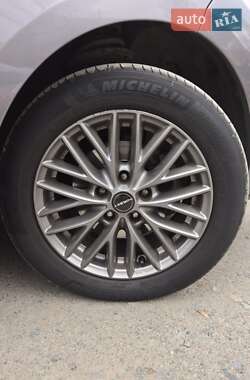 Универсал Renault Megane 2010 в 