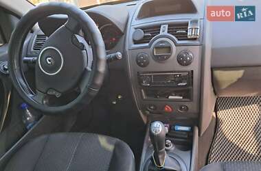 Хетчбек Renault Megane 2008 в 