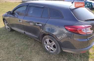 Универсал Renault Megane 2011 в 