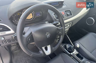 Универсал Renault Megane 2010 в 