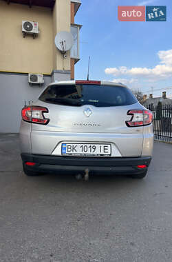 Универсал Renault Megane 2011 в 