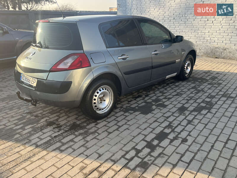Хэтчбек Renault Megane 2003 в Владимире фото 4 Хэтчбек Renault Megane 2003 в Владимире