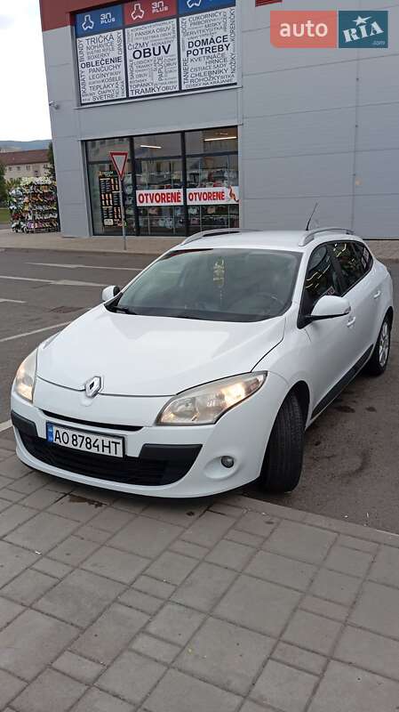 Универсал Renault Megane 2011 в Перечине