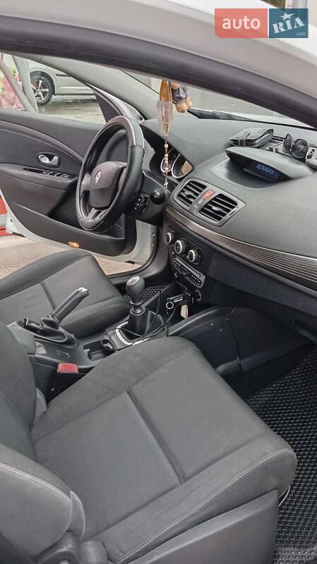 Универсал Renault Megane 2011 в Перечине