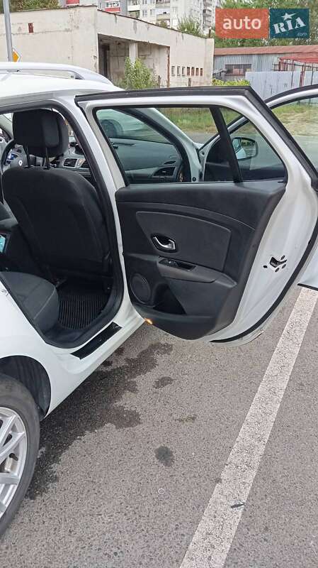 Универсал Renault Megane 2011 в Перечине