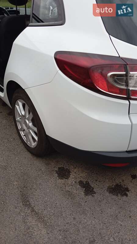 Универсал Renault Megane 2011 в Перечине