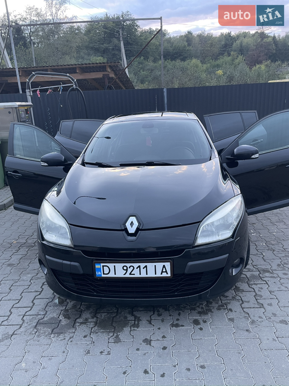 2010 Renault Megane - мініатюра 10
