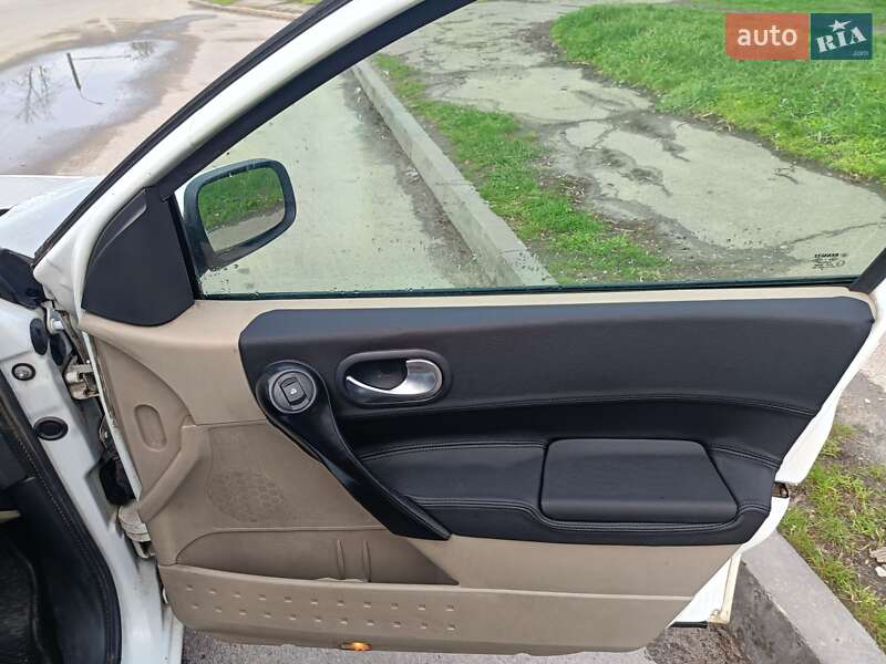 Седан Renault Megane 2008 в Днепре