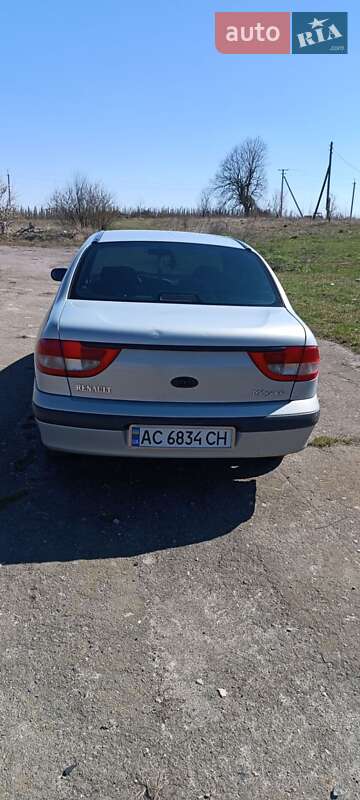 Седан Renault Megane 2003 в Нововолинську