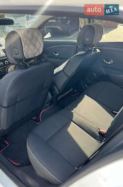 Универсал Renault Megane 2011 в 