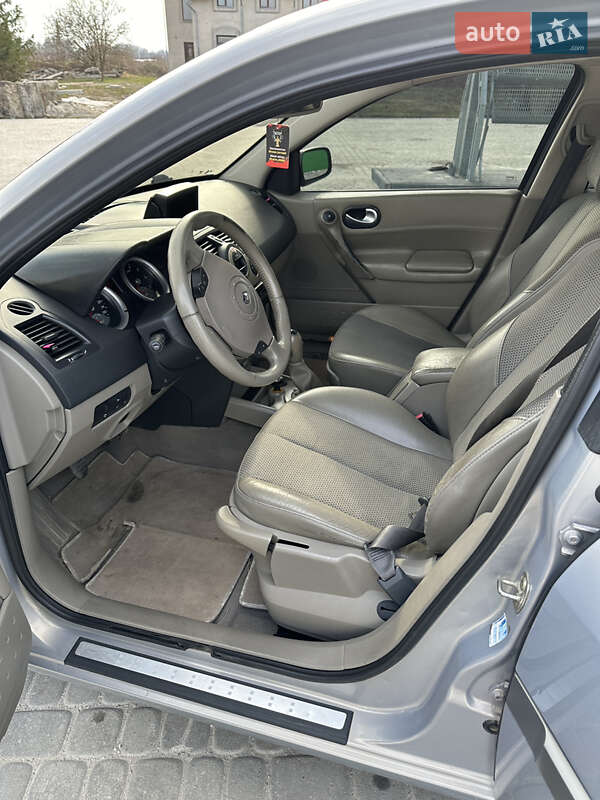 Седан Renault Megane 2003 в Тернополі