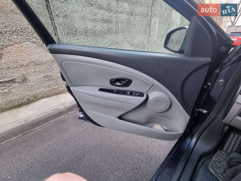 Універсал Renault Megane 2010 в Києві