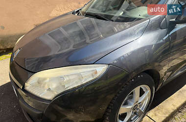 Универсал Renault Megane 2010 в 