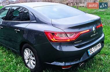 Седан Renault Megane 2019 в 