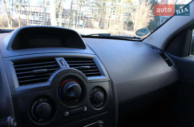 Седан Renault Megane 2007 в 