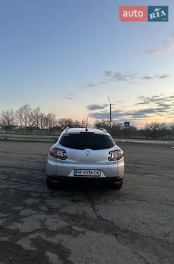 Универсал Renault Megane 2011 в 
