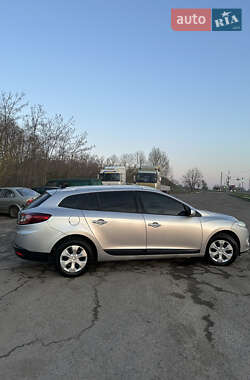 Универсал Renault Megane 2011 в 