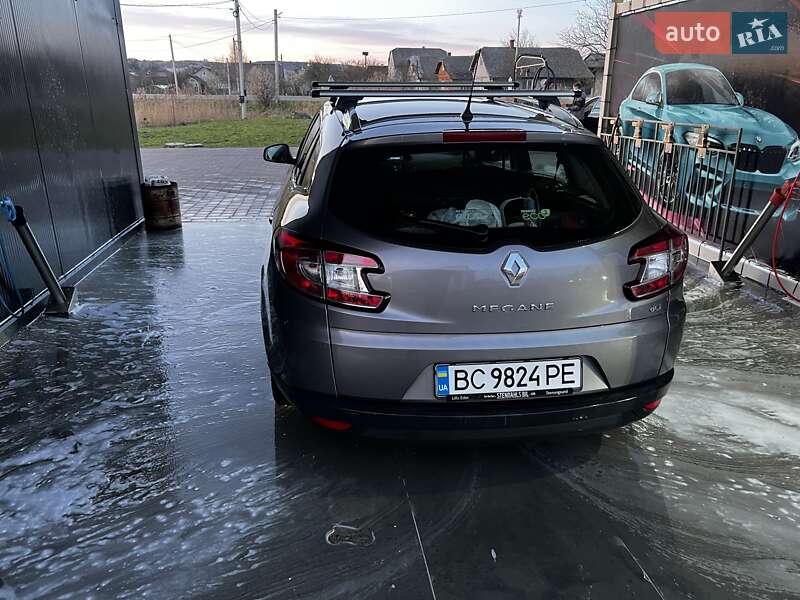 Универсал Renault Megane 2012 в Новом Роздоле