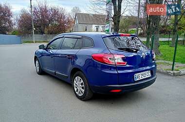 Универсал Renault Megane 2011 в 