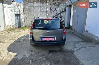 Универсал Renault Megane 2005 в 