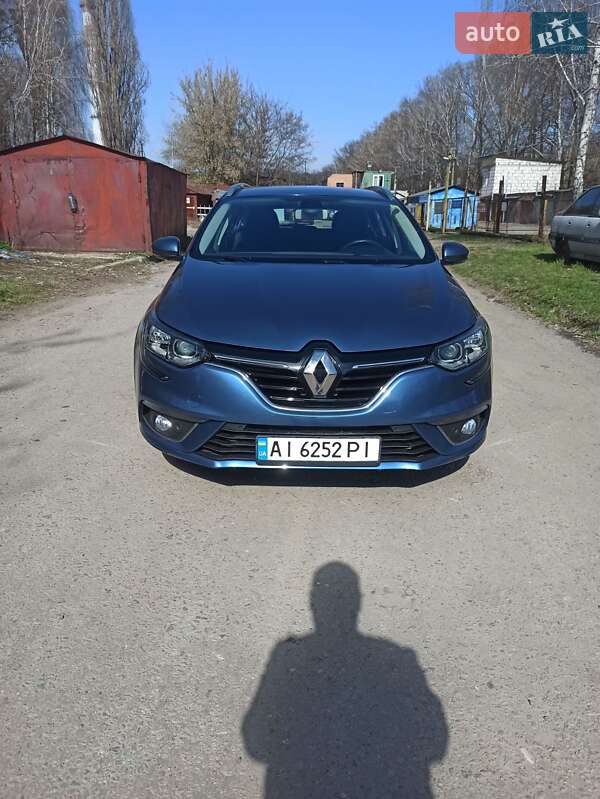 Универсал Renault Megane 2016 в 
