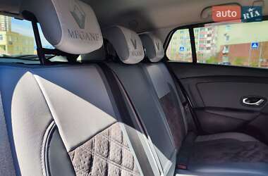 Универсал Renault Megane 2011 в 