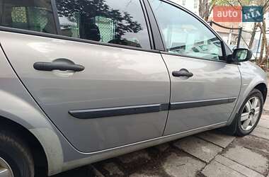 Седан Renault Megane 2004 в 