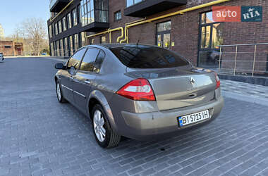 Седан Renault Megane 2005 в 