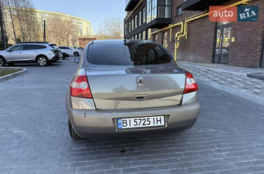 Седан Renault Megane 2005 в 