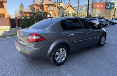 Седан Renault Megane 2005 в 