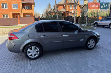 Седан Renault Megane 2005 в 
