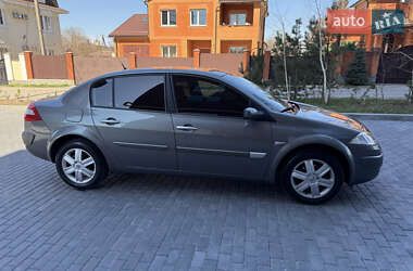 Седан Renault Megane 2005 в 