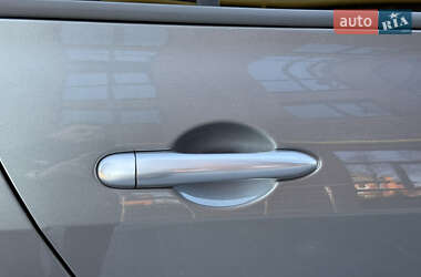 Седан Renault Megane 2005 в 
