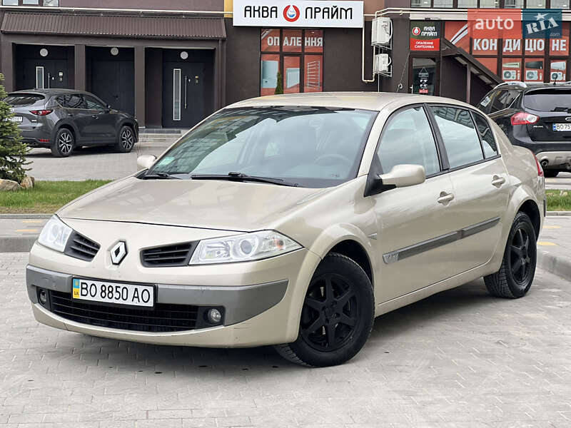 Седан Renault Megane 2006 в 