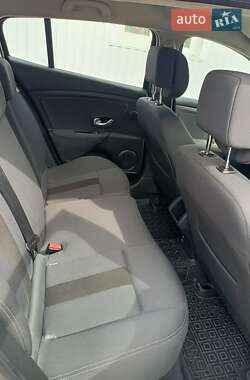 Хэтчбек Renault Megane 2009 в 