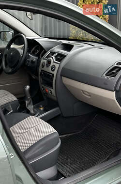 Универсал Renault Megane 2005 в 