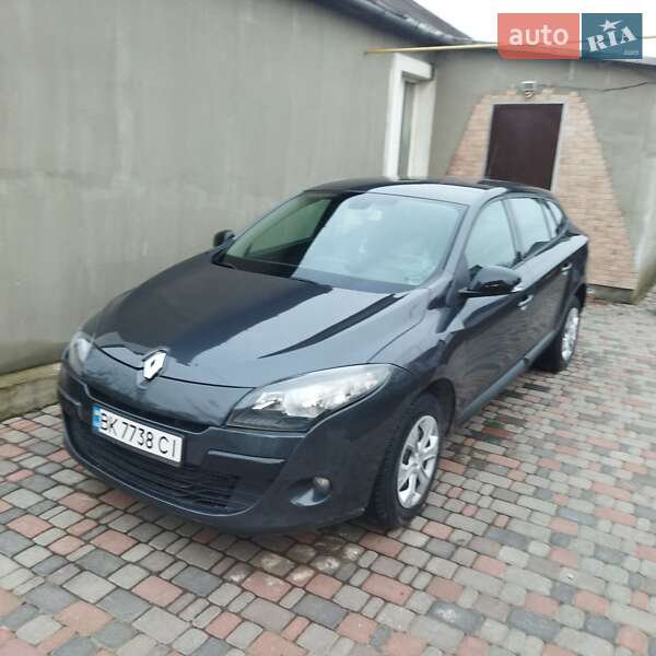 Универсал Renault Megane 2011 в Остроге фото 4 Универсал Renault Megane 2011 в Остроге