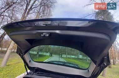 Хэтчбек Renault Megane 2011 в 