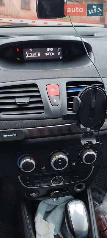 Универсал Renault Megane 2010 в Кривом Роге фото 23 Универсал Renault Megane 2010 в Кривом Роге