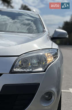 Универсал Renault Megane 2010 в 