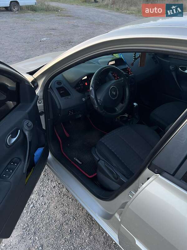Седан Renault Megane 2008 в Жмеринке