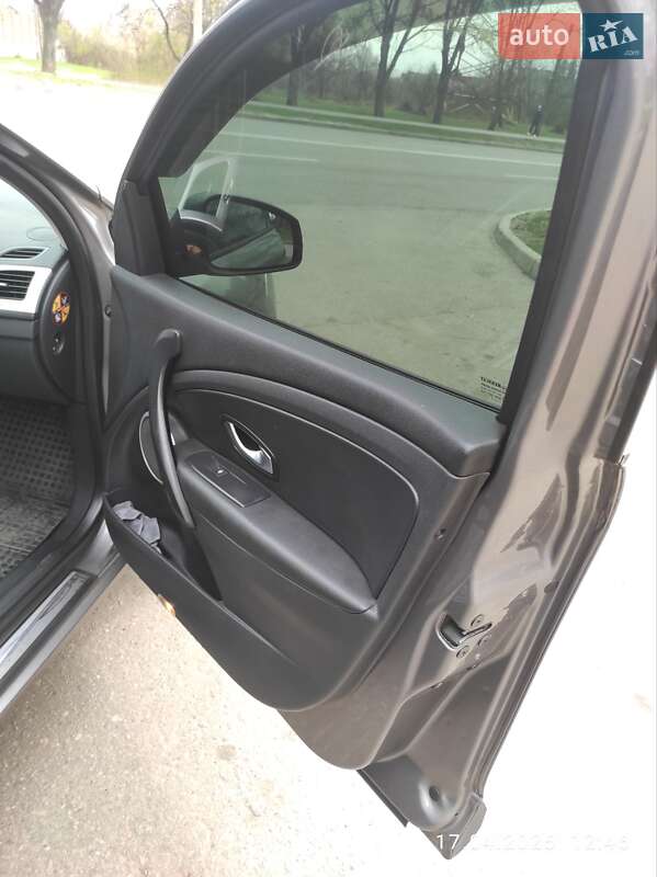 Універсал Renault Megane 2011 в Харкові