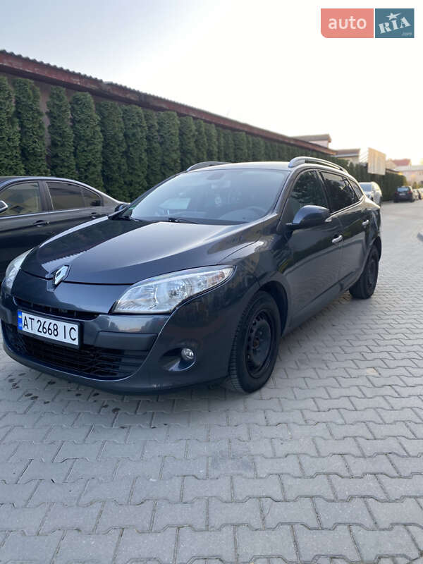 Універсал Renault Megane 2011 в Івано-Франківську